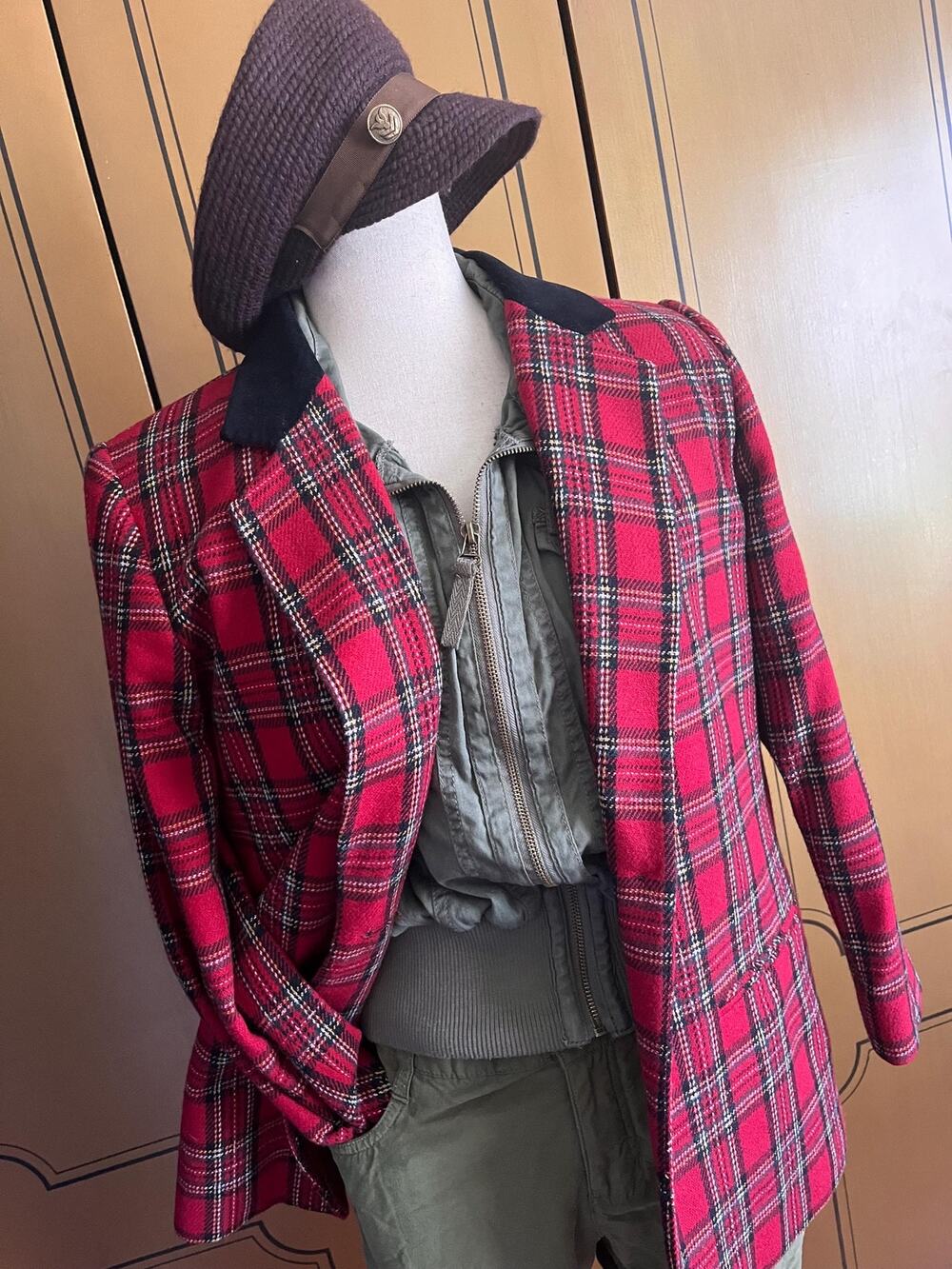 Vintage wool blend plaid jacket in red, size 4